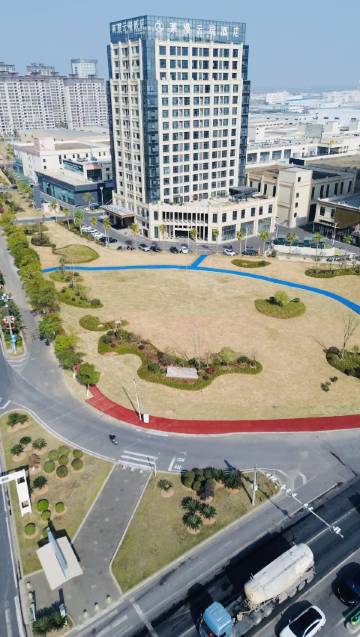 莱漫云端酒店(高新科技产业园区高安站店)图片