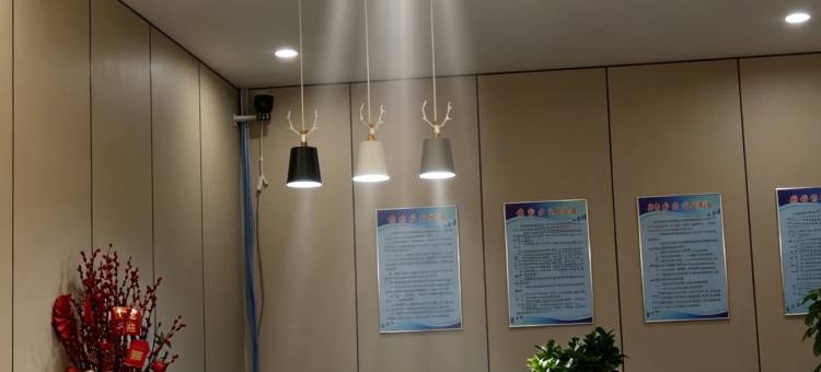 丝路岚舍(敦煌鸣沙山月牙泉店)图片