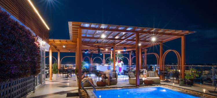 岘港会安罗亚尔酒店(Hotel Royal Hoi An Danang)图片