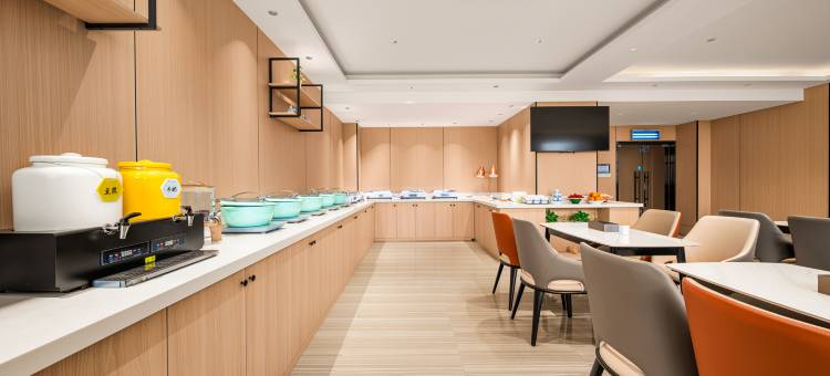 青皮树酒店(合肥经开区中环城大学城地铁站店)图片