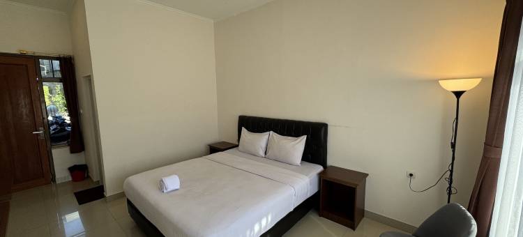 井里汶拉哈于酒店(Rahayu Hotel Cirebon)图片