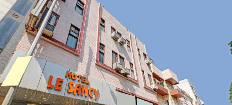 回尼瓦宫酒店(Jai Niwas Palace)图片