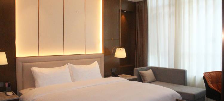 泗水泉源酒店图片