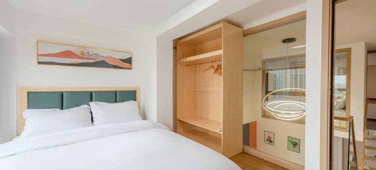 臻品公寓(瀚康首府店)图片