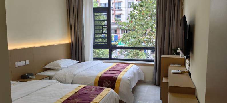 惠水金泰酒店(涟江广场店)图片