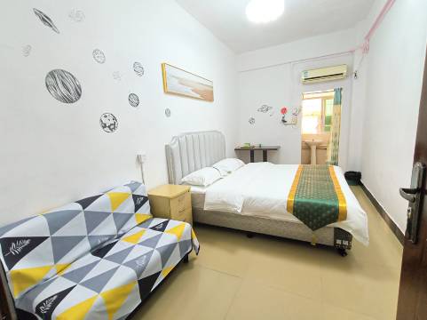 迎宾公寓(机电学院店)