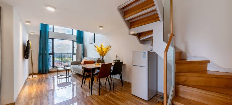 吉来登公寓(佛罗伦萨小镇三山新城南地铁站店)图片