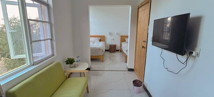 元阳多依树朵朵云阁图片