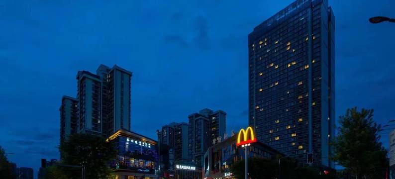 恩佐轻奢酒店公寓(成都王府井李家沱地铁站店)图片