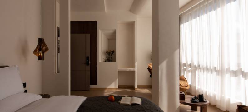 青庐朴语·心域|慢泊富氧美学民宿(独克宗古城大佛寺转经筒店)图片