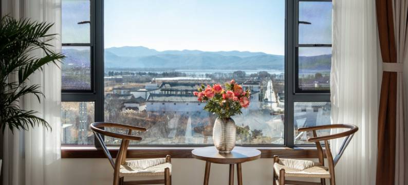 丽江玉龙山海居图片