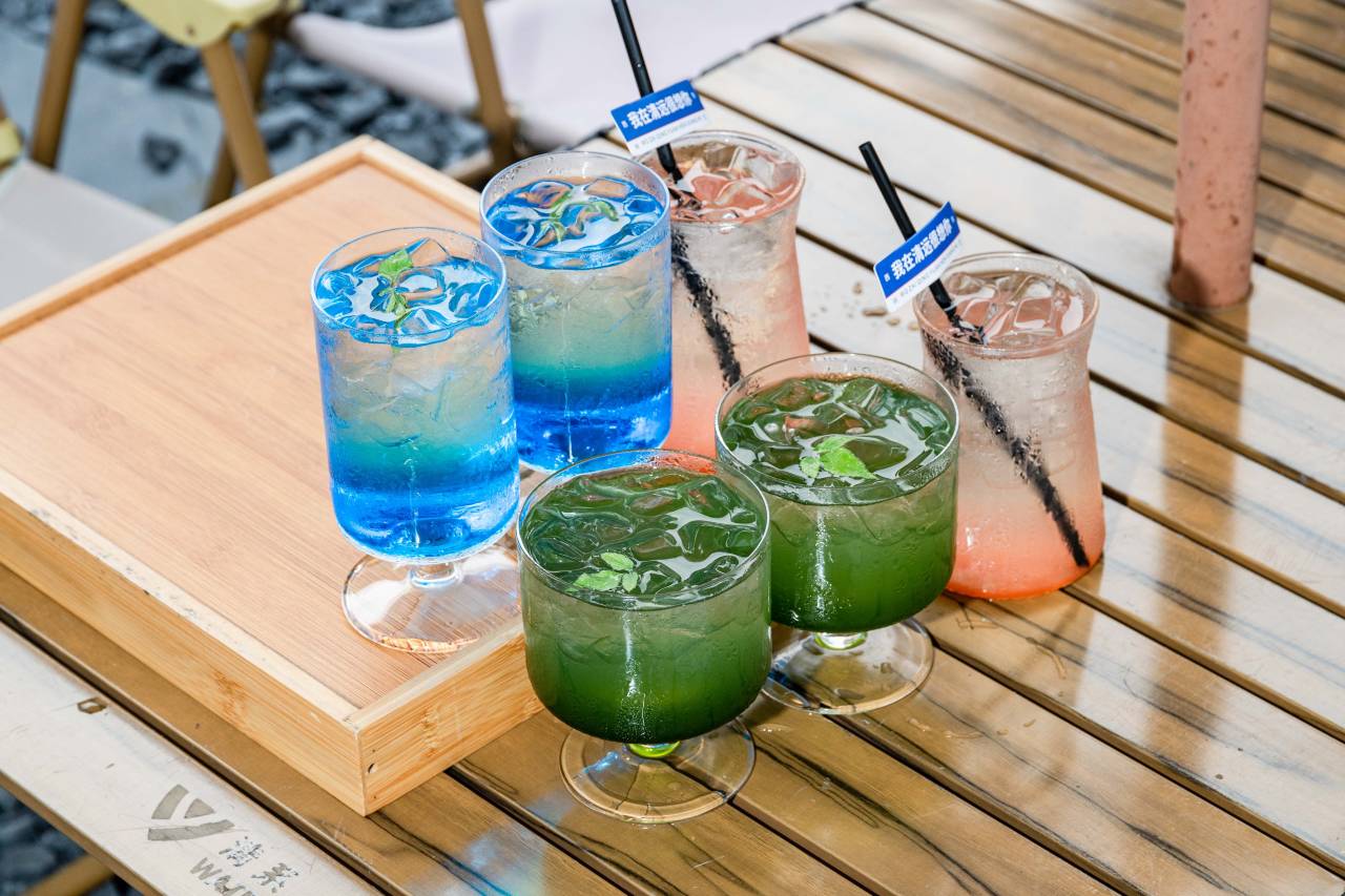 Z-季沫设计师空中花园江景酒店(清远市政府顺盈时代广场店)图片