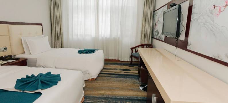 保康金城酒店图片