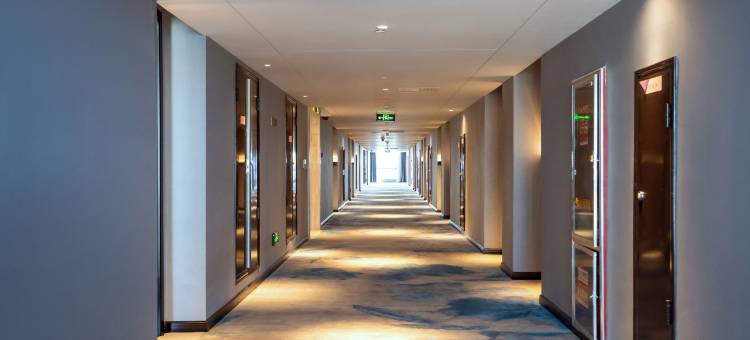 新泰钻石大厦锦江都城酒店图片