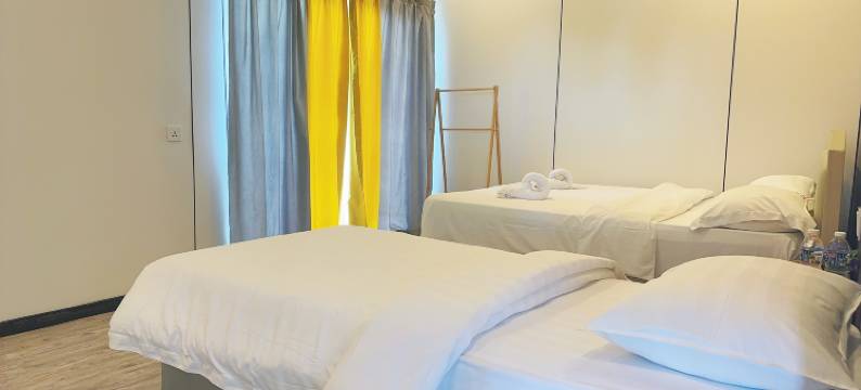 阳光假期(Sunny Holiday)图片