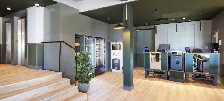 瓦伦西亚民宿酒店(B&B HOTEL Valencia Aeropuerto)图片