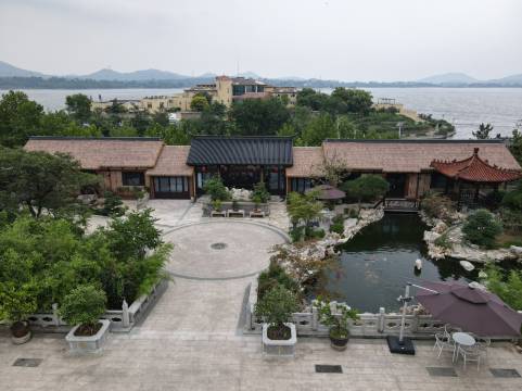 雪源昌渔村民宿