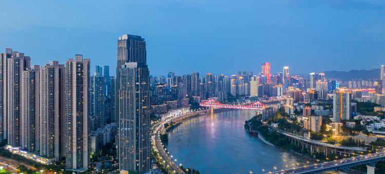 欧辰高空江景酒店(重庆观音桥北滨一路店)图片