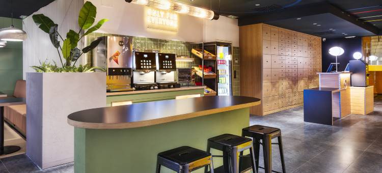 卡斯特利翁住宿加早餐酒店(B&B Hotel Castellón)图片