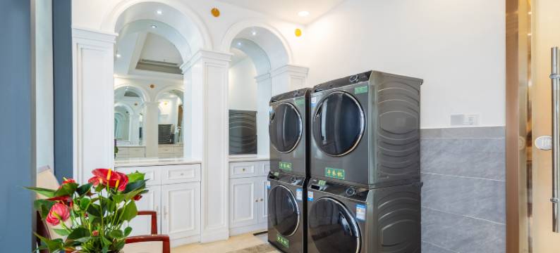 连城国际酒店(和谐广场省立医院店)图片