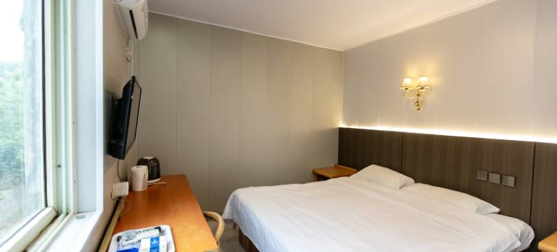 嘉舜商务宾馆(济南大学店)图片