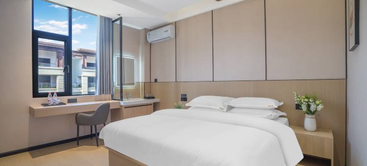 蒙自宿宿之旅酒店(红河州职教园区店)图片