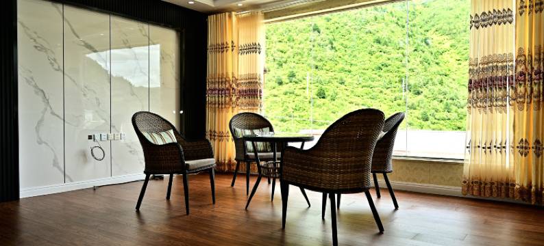 康定米吉卓朵民宿图片