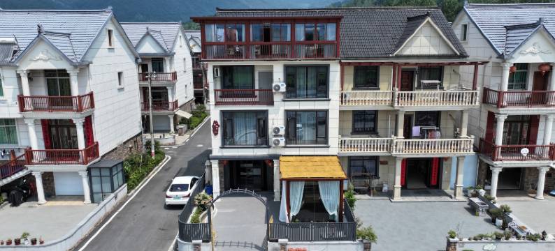 桐庐瑶仙居民宿(OMG心跳乐园店)图片