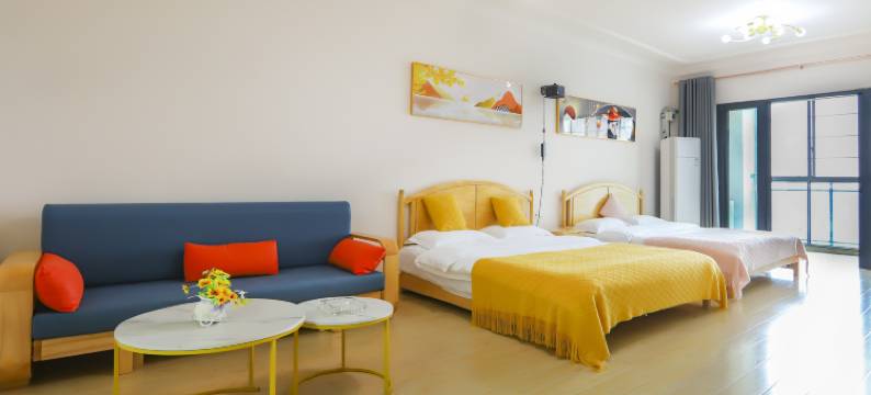 桂林春晓影视主题酒店(桂林火车北站恒大广场店)图片