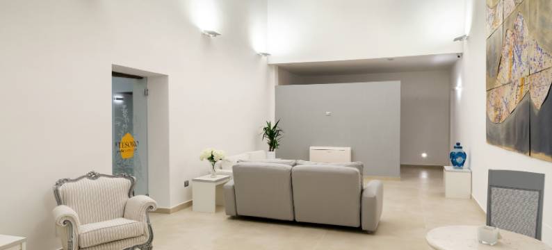 伊尔特索罗斯玛特苏伊特安德斯帕(Hotel Il Tesoro Smart Suite & Spa)图片