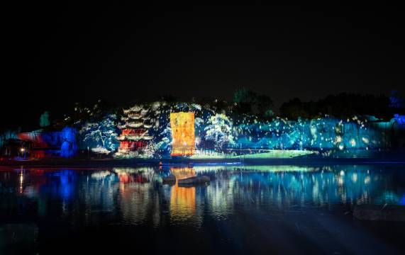 成都世园瀑布雅高美憬阁酒店图片