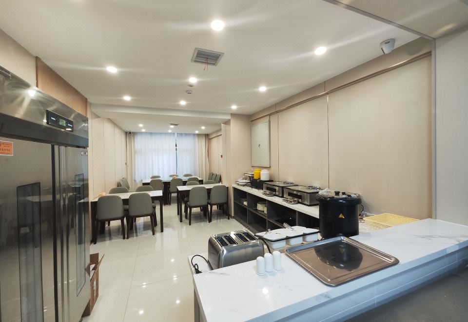 Hakone Oku-Yugawara TsubakiOver view