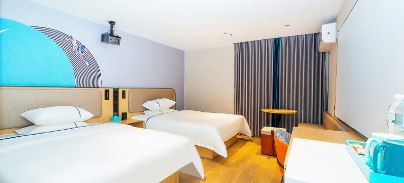 城市便捷酒店(南昌秋水广场翠苑路地铁站店)图片