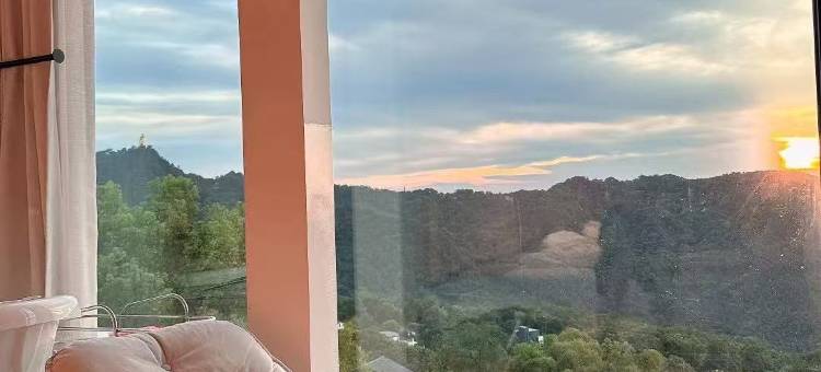 重庆Mont Mirage 山鬼文凡江景民宿(南山店)图片