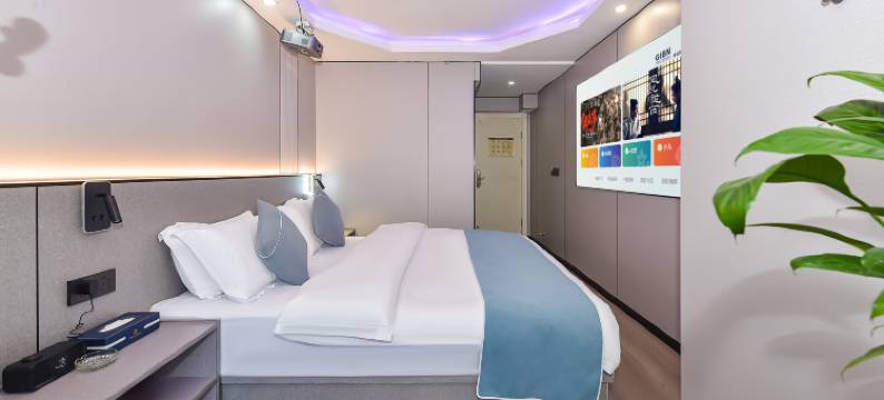 天鹅岛主题酒店(贵阳高铁北站店)图片