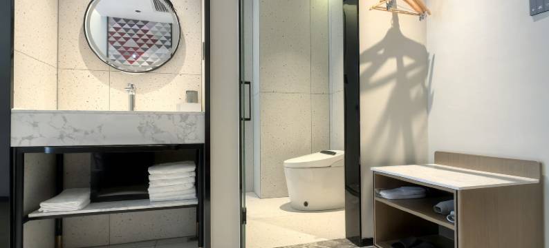 广南怡然酒店(体育广场店)图片