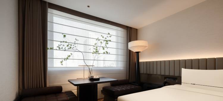 杭州西湖湖滨解放路亚朵S酒店图片