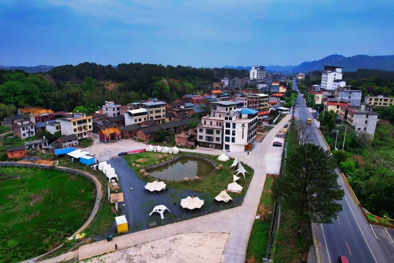 莱卡温泉酒店(宜章一六镇店)图片