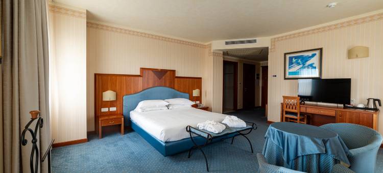 阿斯托里亚PHI酒店(Phi Hotel Astoria)图片