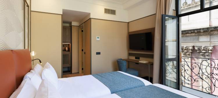 梅迪纳塞利酒店(Hotel Medinaceli)图片