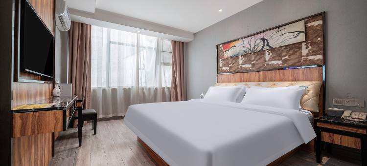 南宁优程酒店(广西大学东门秀厢地铁站店)图片