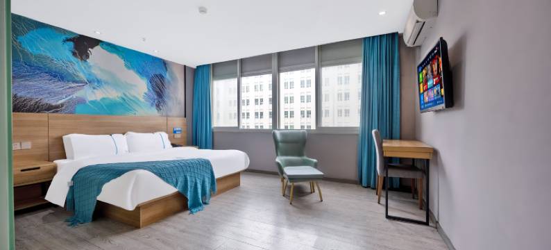 兰丽百合E Hotel(阳江汽车总站君怡广场店)图片