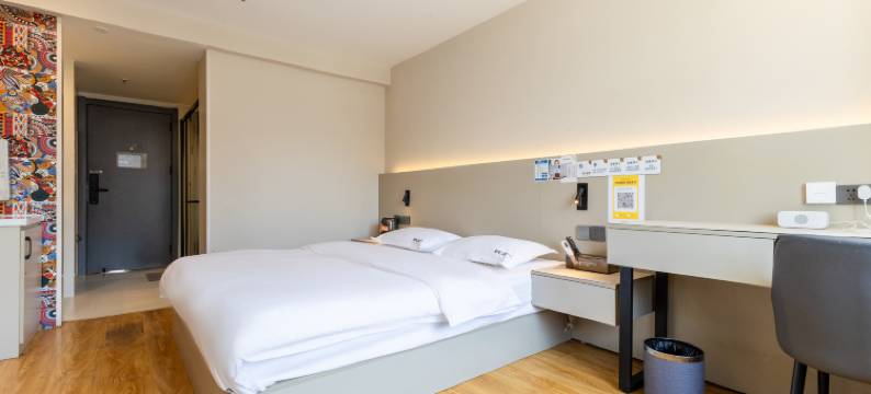 和宅无人电竞空间(张掖路步行街店)图片