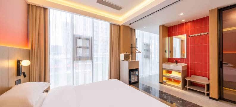 RelaX云木酒店(临沂人民广场万象汇店)图片