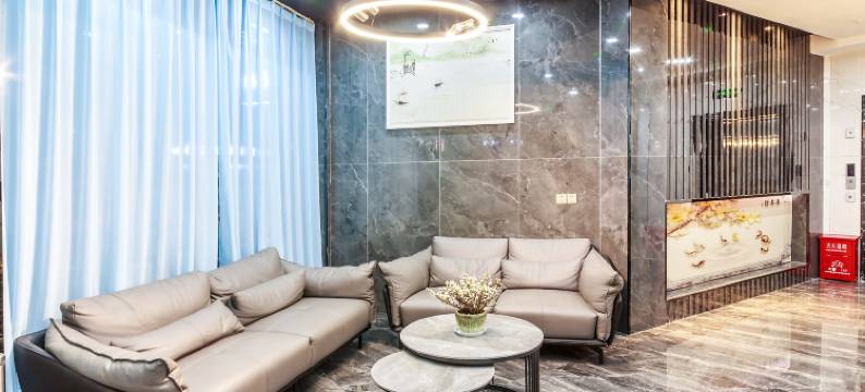 星辰小站电竞酒店(成都双流机场川大江安校区店)图片