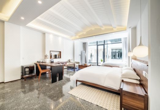 Jiuzhaigou Pulü Homestay over view