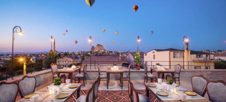 卡帕多奇亚金字塔石屋(Cappadocia Pyramid Stone House)图片