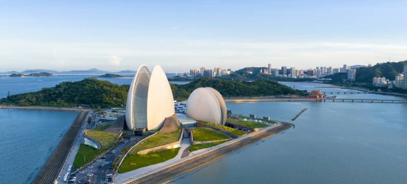 珠海情侣路日月贝大剧院·IHG洲际智选假日酒店图片