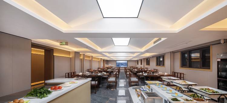 爱电竞酒店(开封火车站魏都路店)图片