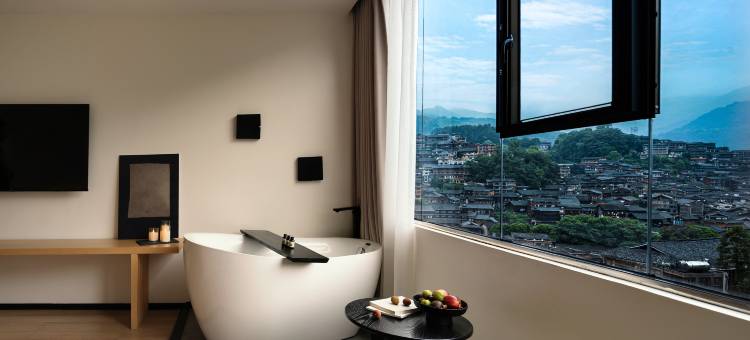 未见·山隅全景美宿(西江千户苗寨景区店)图片